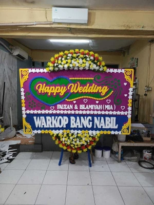 Papan Bunga di Drunten Kulon Gabuswetan